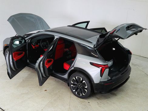 New 2025 Chevrolet Blazer EV RS image 23