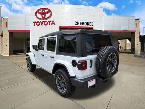 Used 2021 Jeep Wrangler Unlimited Sport AWD/4WD image 7