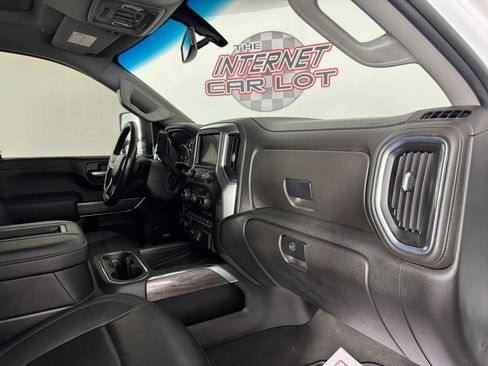 Used 2022 Chevrolet Silverado 2500 LTZ w/ LTZ Convenience Package AWD/4WD image 11