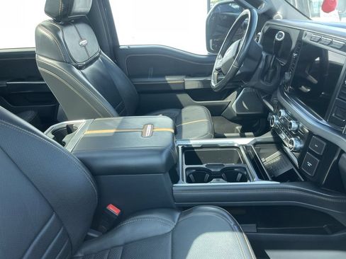 Used 2023 Ford F250 Platinum AWD/4WD image 13