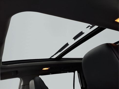 Used 2020 Toyota Highlander Platinum image 22