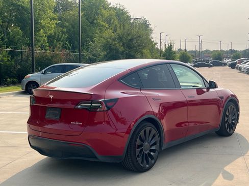 Used 2022 Tesla Model Y Performance AWD/4WD image 12