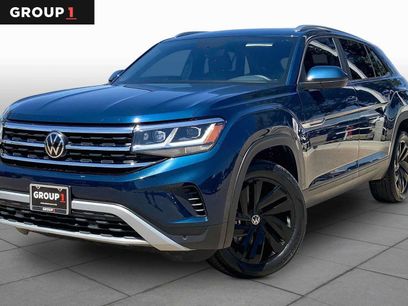 Used 2023 Volkswagen Atlas Cross Sport SE w/ Panoramic Sunroof Package