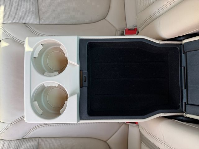 Used 2019 Lincoln MKZ Reserve FWD image 25