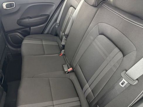 Used 2025 Hyundai Venue SEL FWD image 25