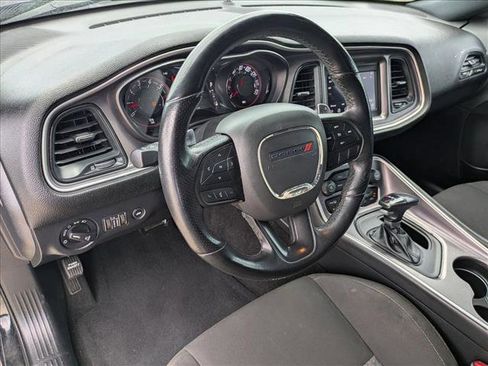 Used 2022 Dodge Challenger R/T w/ Blacktop Package RWD image 10