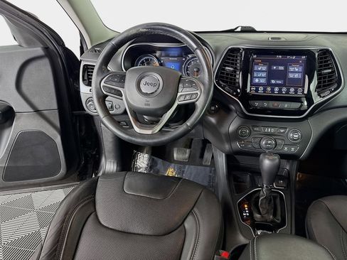 Used 2019 Jeep Cherokee Limited w/ Luxury Group image 24