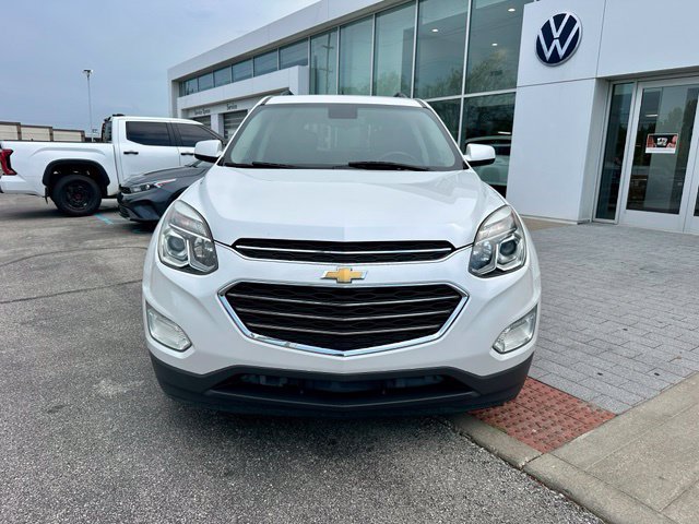 Used 2017 Chevrolet Equinox LT w/ Convenience Package FWD image 2