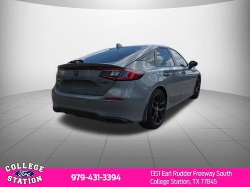 Used 2025 Honda Civic Sport image 6