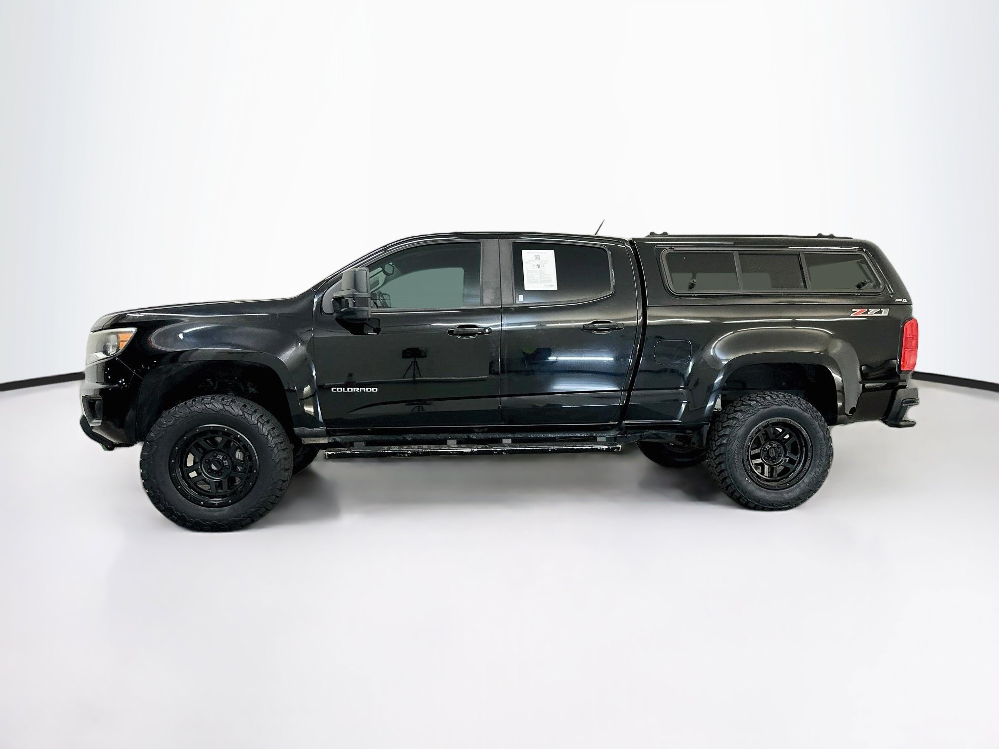 Used 2018 Chevrolet Colorado Z71 AWD/4WD image 4