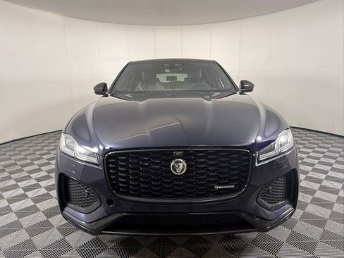 Used 2025 Jaguar F-PACE R-Dynamic S image 9