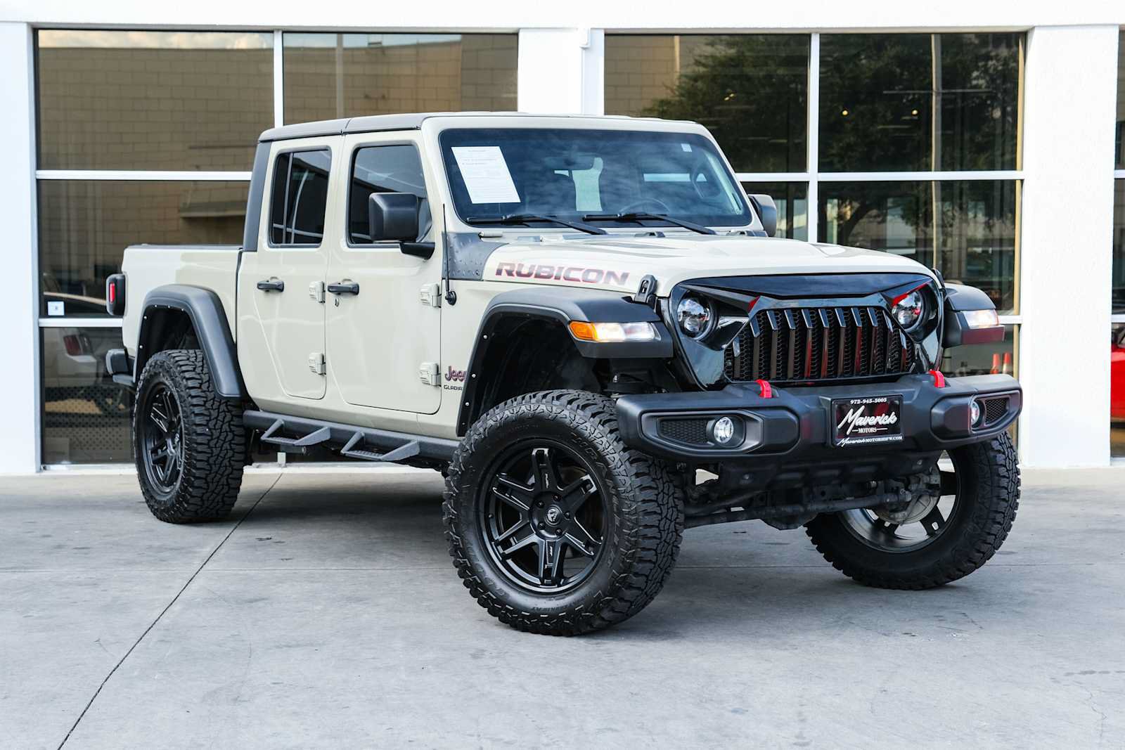 Used 2022 Jeep Gladiator Rubicon AWD/4WD image 8