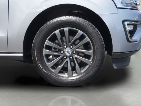 Certified 2021 Ford Expedition Max Limited RWD image 4