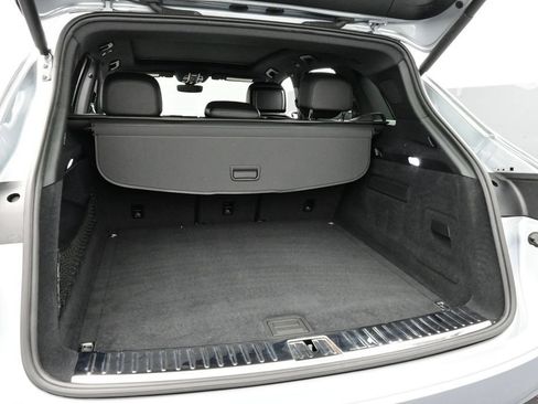 Certified 2020 Porsche Cayenne S AWD/4WD image 16