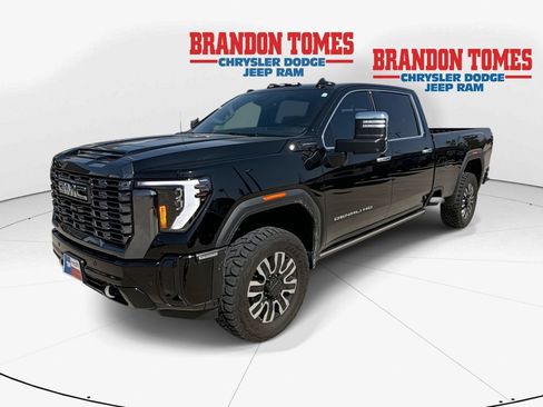 Used 2024 GMC Sierra 3500 Denali Ultimate AWD/4WD image 1