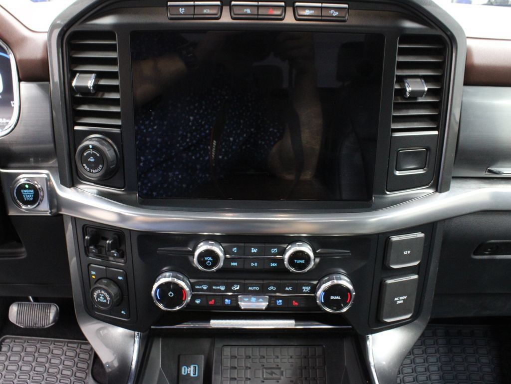 Used 2023 Ford F150 Lariat w/ Equipment Group 502A High AWD/4WD image 21