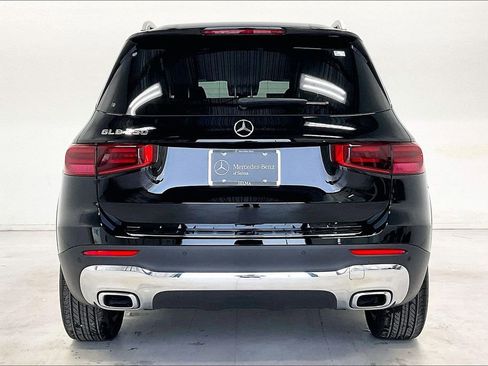 New 2026 Mercedes-Benz GLB 250 image 4