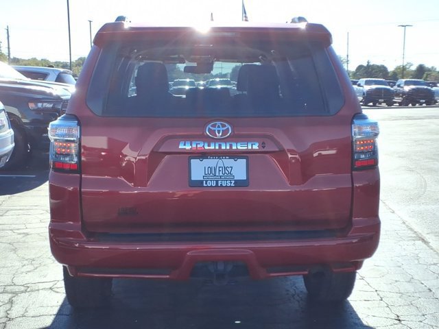 Used 2022 Toyota 4Runner TRD Sport w/ Technology Package AWD/4WD image 29