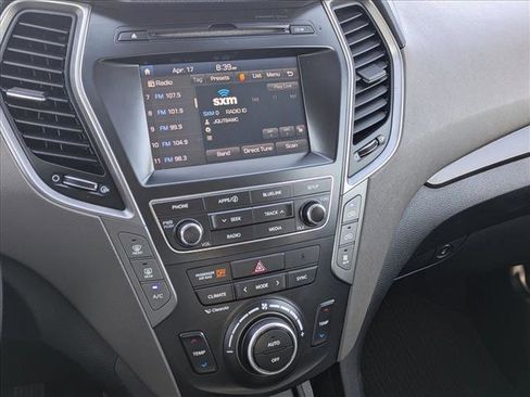 Used 2017 Hyundai Santa Fe SE w/ Cargo Package FWD image 14