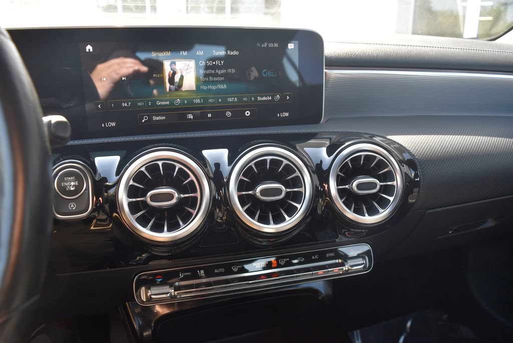 Used 2020 Mercedes-Benz CLA 250 4MATIC image 15