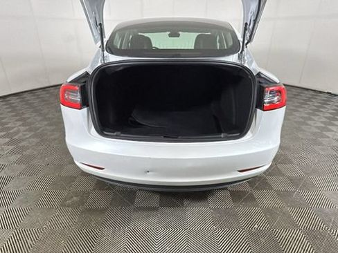 Used 2020 Tesla Model 3 Long Range AWD/4WD image 25