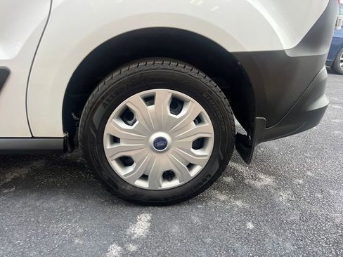 Used 2021 Ford Transit Connect XL image 8