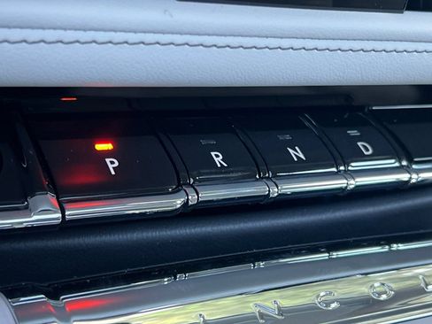 New 2026 Lincoln Aviator Reserve AWD/4WD image 21