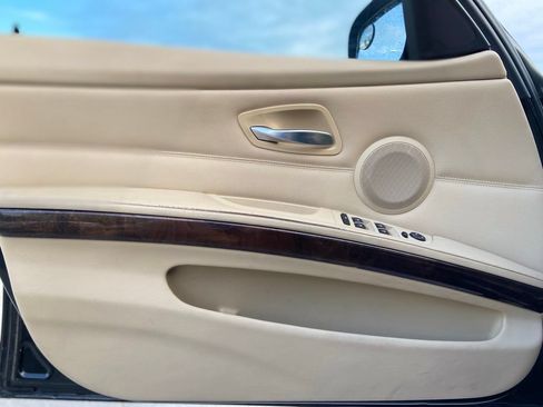 Used 2011 BMW 328i Sedan RWD image 13