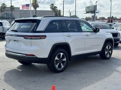 Used 2024 Jeep Grand Cherokee Limited 4xe