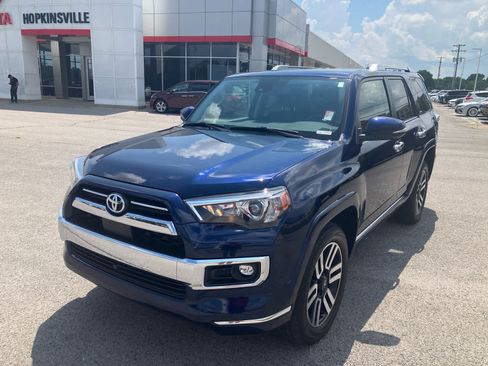 Used 2023 Toyota 4Runner Limited AWD/4WD image 3