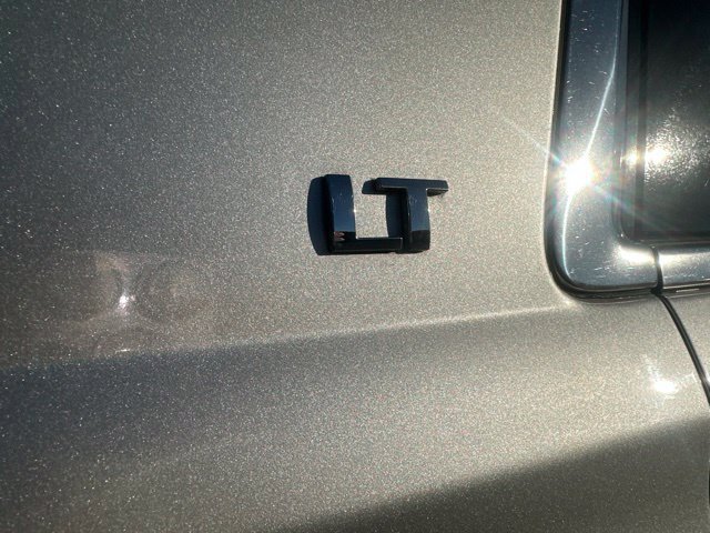 Used 2018 Chevrolet Tahoe LT AWD/4WD image 8