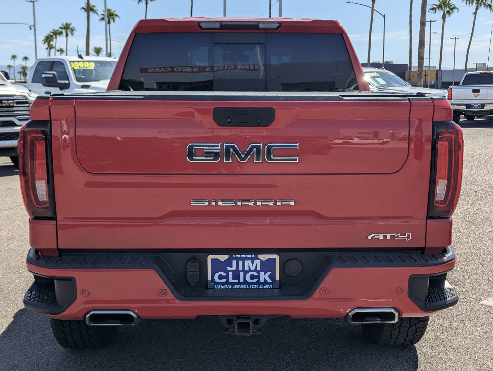 Used 2022 GMC Sierra 1500 AT4 w/ AT4 Premium Package AWD/4WD image 3