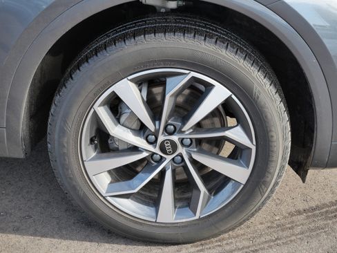 Used 2023 Audi Q5 2.0T Premium Plus w/ Premium Plus Package image 15