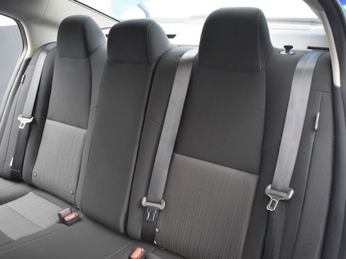 Used 2025 Nissan Sentra SV w/ Trunk Package image 17