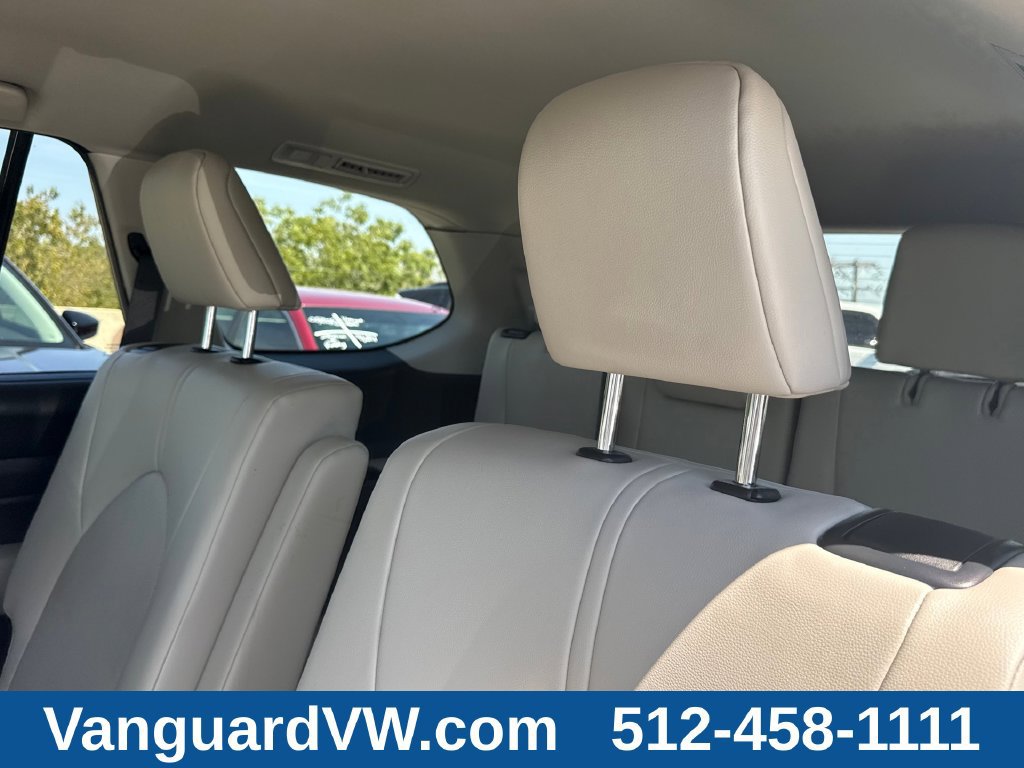 Used 2024 Toyota Grand Highlander FWD image 30