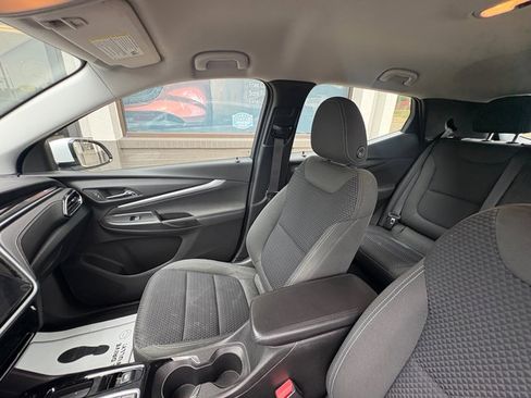 Used 2023 Chevrolet Bolt EUV LT FWD image 13