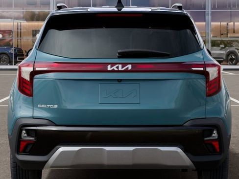 New 2026 Kia Seltos S FWD image 13