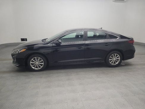 Used 2019 Hyundai Sonata SE image 2