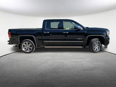 Used 2018 GMC Sierra 1500 Denali w/ Denali Ultimate Package AWD/4WD image 15
