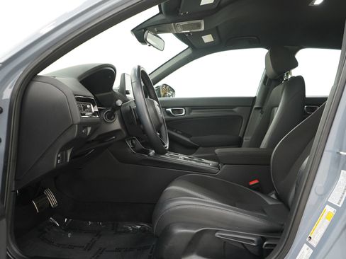 Used 2024 Honda Civic Sport image 18