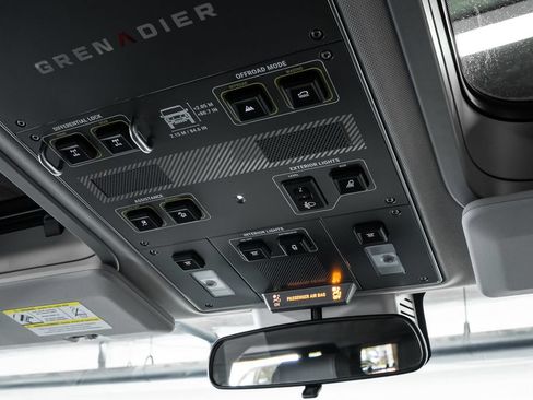 Used 2025 INEOS Grenadier AWD/4WD image 27