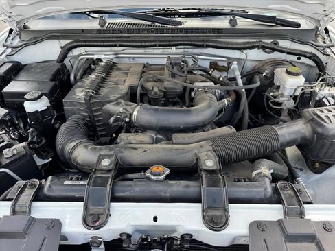 Used 2019 Nissan Frontier S RWD image 17