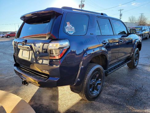 Used 2018 Toyota 4Runner SR5 Premium image 28
