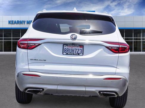 Used 2020 Buick Enclave Essence w/ Sound and Sites Package FWD image 5