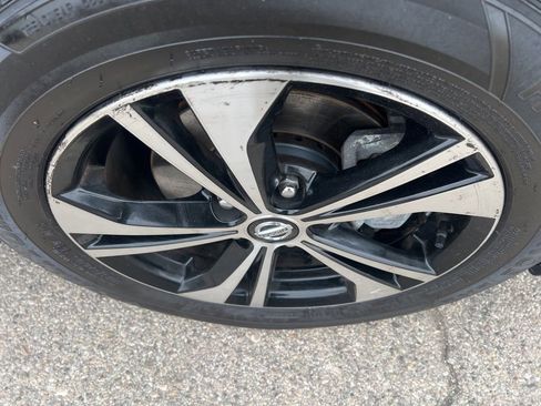 Certified 2023 Nissan Sentra SV image 34