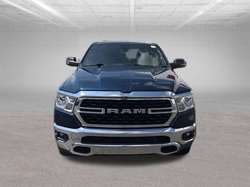 Used 2023 RAM 1500 Big Horn AWD/4WD image 3
