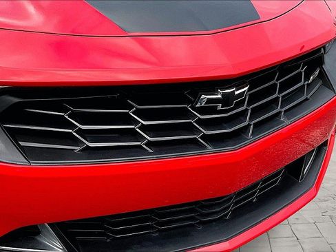 Used 2022 Chevrolet Camaro LT w/ RS Package image 28