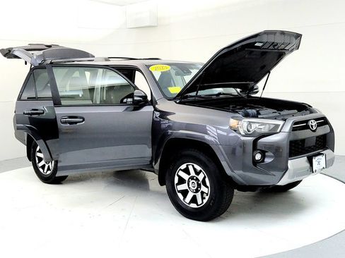 Certified 2023 Toyota 4Runner TRD Off-Road Premium w/ Moonroof Package AWD/4WD image 12