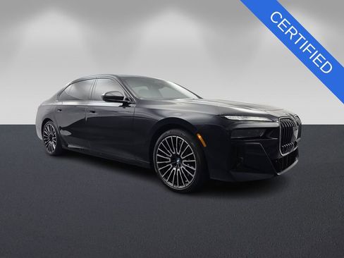 Certified 2024 BMW 760i xDrive w/ Executive Package AWD/4WD image 1