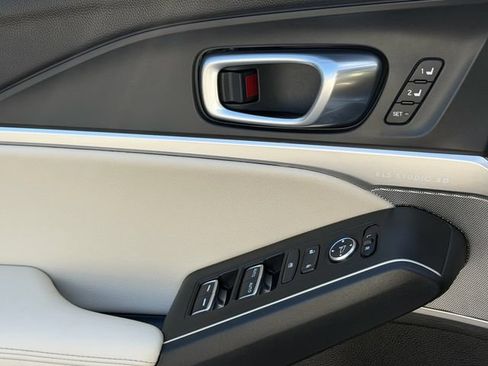 Used 2026 Acura Integra A-Spec FWD image 33